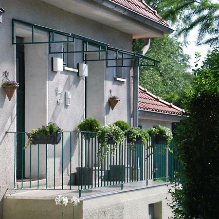 Haus In Der Gartenstadt Bottrop Exterior photo